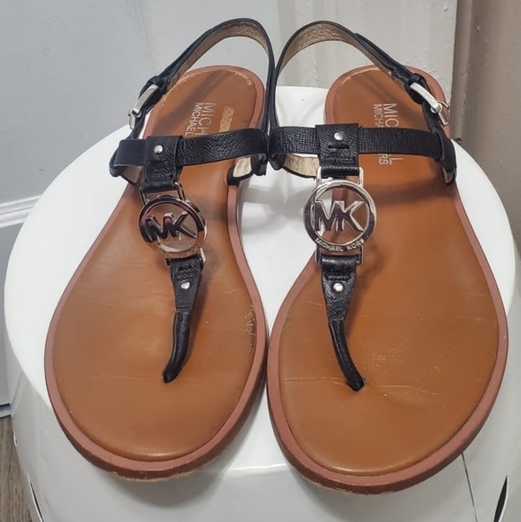 MICHAEL Michael Kors Women's Sondra Leather Thong Sandals Size 6½ 🌴 - Picture 5 of 6
